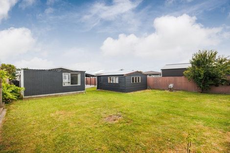 Photo of property in 73 Lockhart Avenue, Milson, Palmerston North, 4414
