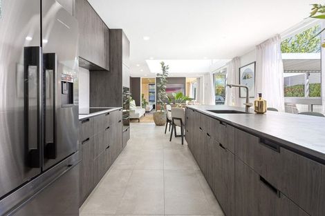 Photo of property in 76a Glandovey Road, Fendalton, Christchurch, 8052