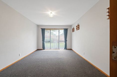 Photo of property in 11 Briarmont Street, Avondale, Christchurch, 8061