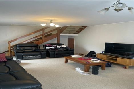 Photo of property in 3/75 Delhi Crescent, Khandallah, Wellington, 6035