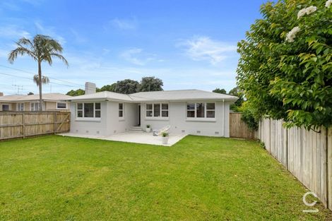 Photo of property in 50b Hall Road, Matua, Tauranga, 3110