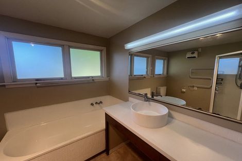 Photo of property in 12 Gloaming Place, Sockburn, Christchurch, 8042