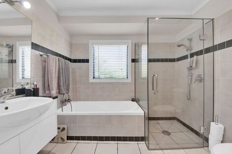 Photo of property in 20 Lucknow Place, Cashmere, Christchurch, 8022