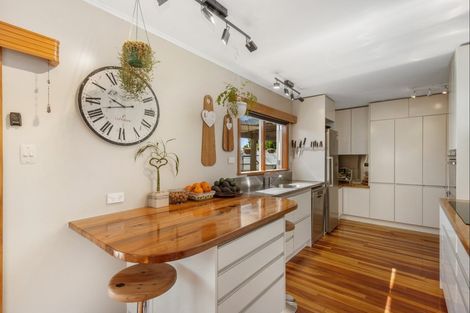 Photo of property in 56 James Foley Avenue, Pirimai, Napier, 4112