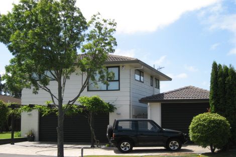 Photo of property in 28 Karnak Crescent, Russley, Christchurch, 8042