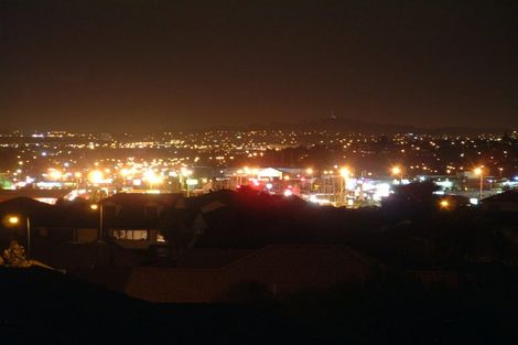 Photo of property in 20 Ardagh Place, Dannemora, Auckland, 2016