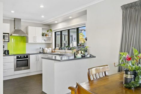 Photo of property in 9 John Street, Tauhara, Taupo, 3330