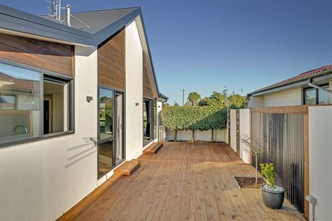 Photo of property in 16 Trevor Street, Hornby, Christchurch, 8042