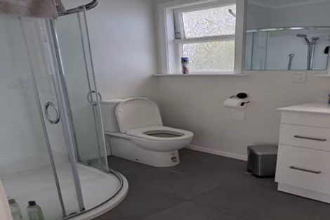 Photo of property in 107 Parkvale Road, Karori, Wellington, 6012