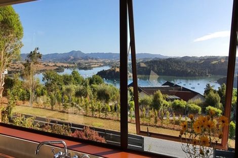 Photo of property in 12 Kotare Place, Sandspit, Warkworth, 0982