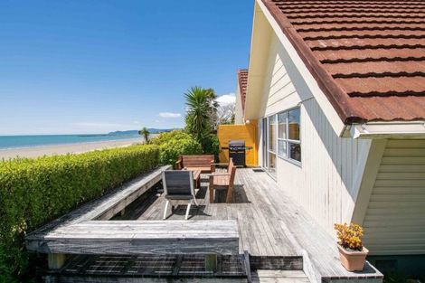 Photo of property in 252 Patons Rock Road, Patons Rock, Takaka, 7182