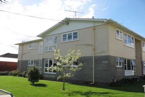 Photo of property in 8/37 Guthrie Street, Waterloo, Lower Hutt, 5011