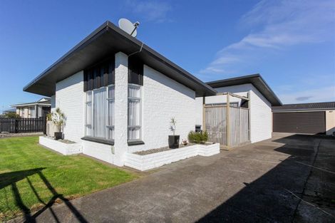 Photo of property in 17 Mangati Road, Bell Block, New Plymouth, 4312