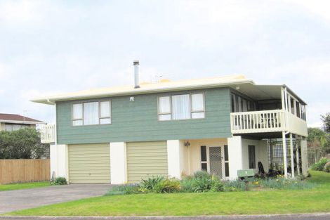 Photo of property in 3 Bruce Street, Whitianga, 3510