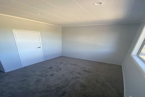 Photo of property in 2/25 Cranston Street, Torbay, Auckland, 0632