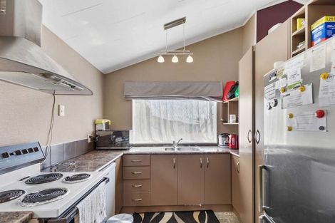 Photo of property in 16 Mercury Street, Milson, Palmerston North, 4414