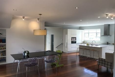 Photo of property in 11 Lismore Way, Oteha, Auckland, 0632