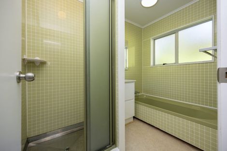 Photo of property in 22 Beach Valley Road, Piha, 0772