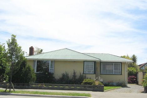 Photo of property in 2/115b Wainoni Road, Avondale, Christchurch, 8061