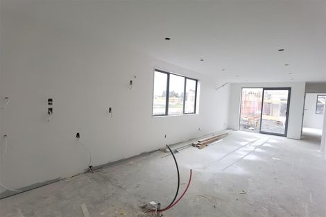 Photo of property in 6 Fredrick Hanson Road, Papakura, 2110