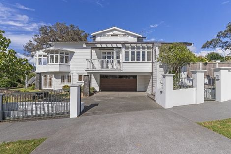 Photo of property in 7 Bella Vista Road, Herne Bay, Auckland, 1011