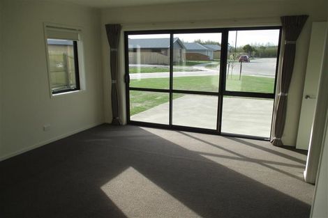 Photo of property in 50 Lewis Crescent, Rolleston, 7614