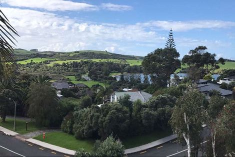 Photo of property in 37 Everard Avenue, Army Bay, Whangaparaoa, 0930