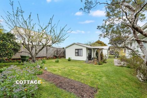 Photo of property in 5 Somme Crescent, Hillcrest, Hamilton, 3216