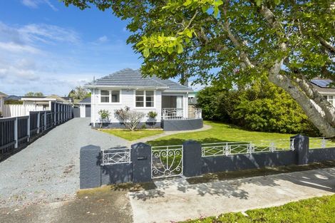 Photo of property in 16 Thackeray Street, Trentham, Upper Hutt, 5018