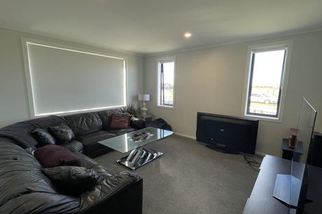 Photo of property in 18 Anchor Crescent, Papamoa, 3118