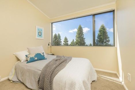 Photo of property in 125 Paremoremo Road, Lucas Heights, Auckland, 0632