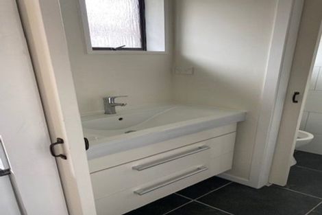 Photo of property in 93 Tremaine Avenue, Westbrook, Palmerston North, 4412