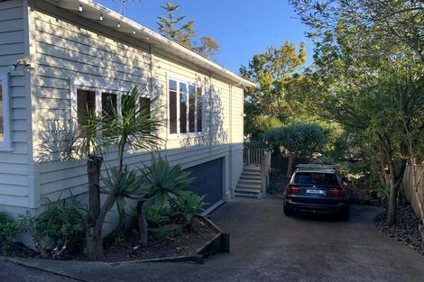 Photo of property in 26 Nutsey Avenue, Northcote, Auckland, 0627