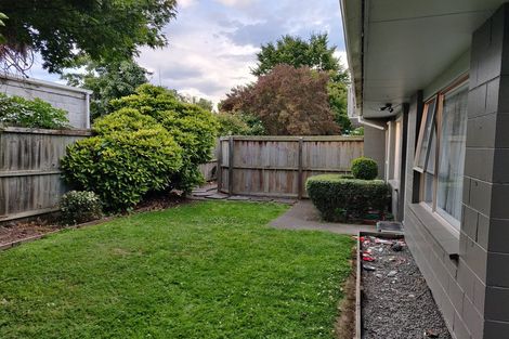 Photo of property in 5/7 Brockworth Place, Riccarton, Christchurch, 8011