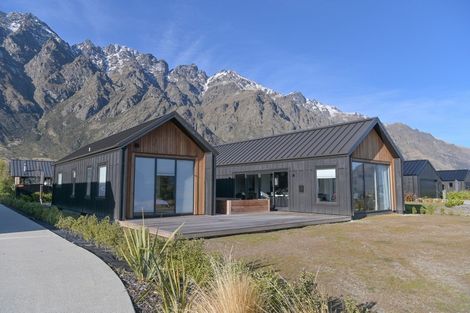 Photo of property in 19 Glenfiddich Road, Jacks Point, Queenstown, 9371