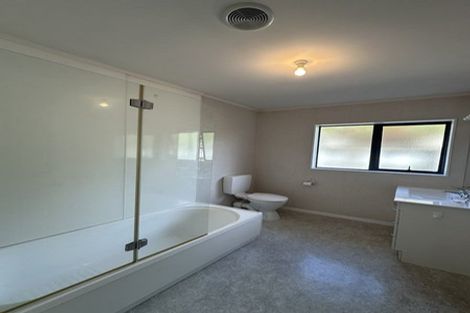 Photo of property in 20b West Coast Road, Glen Eden, Auckland, 0602