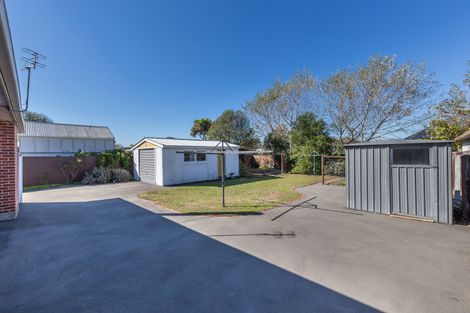 Photo of property in 32 Bournemouth Crescent, Aranui, Christchurch, 8061