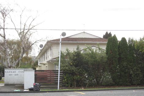 Photo of property in 4/185-189 Naenae Road, Naenae, Lower Hutt, 5011