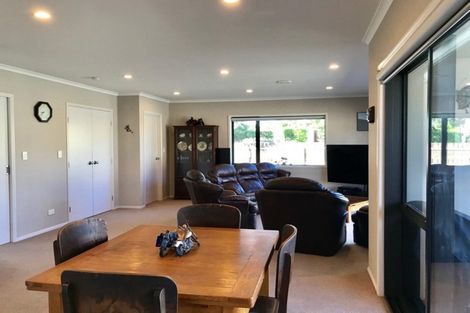 Photo of property in 109 Browne Street, Waitara, 4320