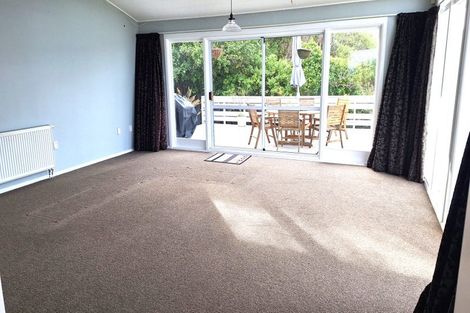 Photo of property in 93b Normandale Road, Normandale, Lower Hutt, 5010