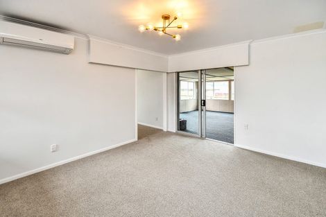 Photo of property in 20 Helenslee Road, Pokeno, 2402