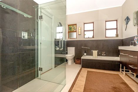 Photo of property in 3a Owen Road, Inner Kaiti, Gisborne, 4010