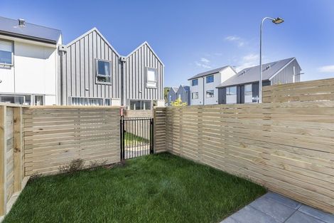 Photo of property in 34 John Street, Stokes Valley, Lower Hutt, 5019