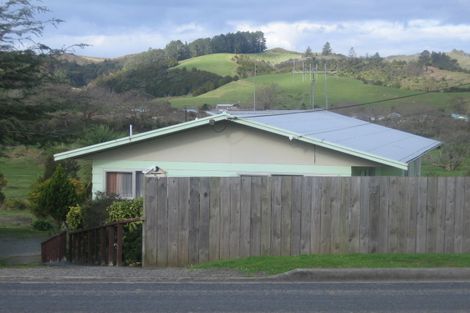 Photo of property in 94 King Street, Hikurangi, 0114