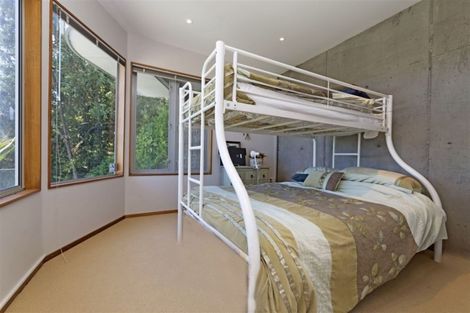 Photo of property in 10 Waitea Road, Muriwai, Waimauku, 0881