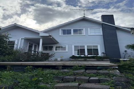 Photo of property in 50 Peter Terrace, Castor Bay, Auckland, 0620