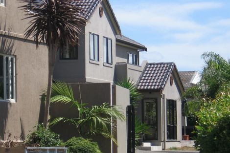 Photo of property in 1a Bournemouth Terrace, Murrays Bay, Auckland, 0630