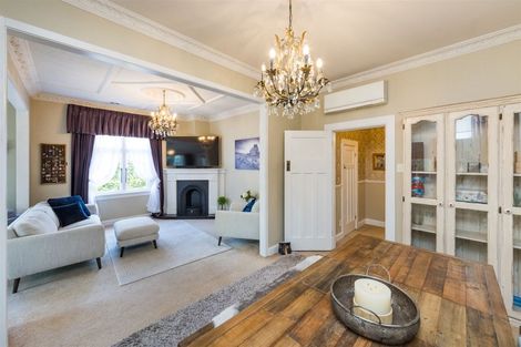 Photo of property in 10 Milverton Avenue, Hokowhitu, Palmerston North, 4410