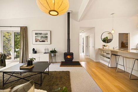 Photo of property in 13 Haines Way, Arthurs Point, Queenstown, 9371