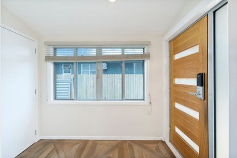 Photo of property in 129 Riverpark Crescent, Henderson, Auckland, 0610